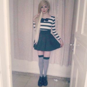 cute-sexy-sissy-crossdresser-02